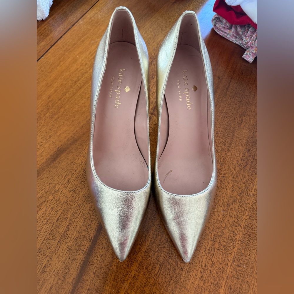 Kate Spade Size 8 Metallic Gold Heels
